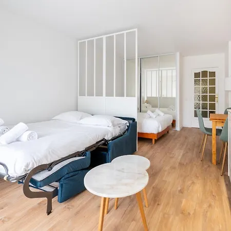 Stylish 1bd Flat With Patio Rue Des Petites Ecuries Apartman Párizs
